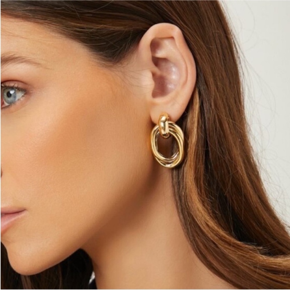New! 14K Gold Plated Door Knocker Earrings (3040) NWOT
